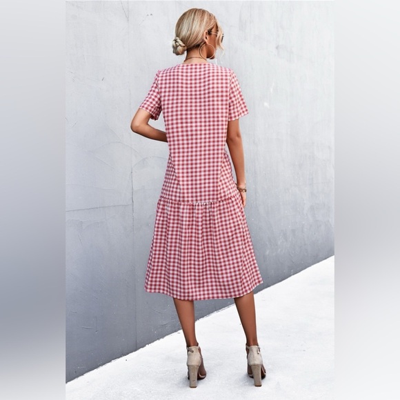 Plaid V-Neck Short Sleeve Dress - Picture 3 of 6